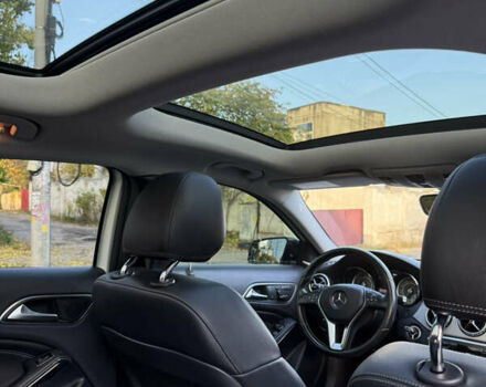 Мерседес ГЛА-Клас 2015 у Києві на Automoto.ua Білий Мерседес ГЛА-Клас, об'ємом двигуна 1.99 л та пробігом 149 тис. км за 15499 $, фото 6 на Automoto.ua