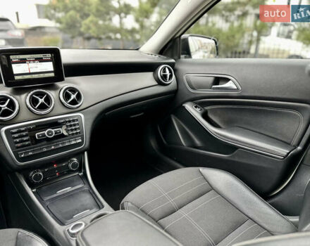 Белый Мерседес ГЛА-Класс, объемом двигателя 2.2 л и пробегом 343 тыс. км за 16250 $, фото 31 на Automoto.ua