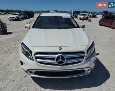 Белый Мерседес ГЛА-Класс, объемом двигателя 1.99 л и пробегом 25 тыс. км за 3000 $, фото 4 на Automoto.ua