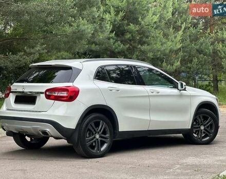 Белый Мерседес ГЛА-Класс, объемом двигателя 1.99 л и пробегом 150 тыс. км за 16600 $, фото 2 на Automoto.ua