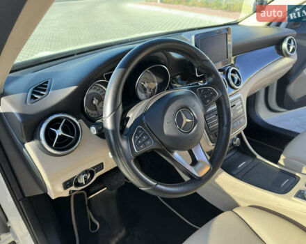 Білий Мерседес ГЛА-Клас, об'ємом двигуна 1.6 л та пробігом 111 тис. км за 18599 $, фото 18 на Automoto.ua