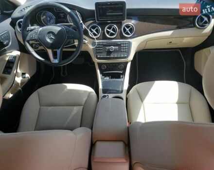 Белый Мерседес ГЛА-Класс, объемом двигателя 1.99 л и пробегом 25 тыс. км за 3000 $, фото 7 на Automoto.ua