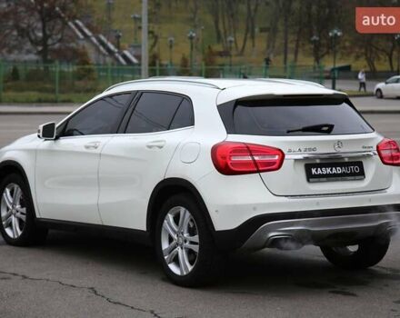 Білий Мерседес ГЛА-Клас, об'ємом двигуна 1.99 л та пробігом 102 тис. км за 19500 $, фото 3 на Automoto.ua