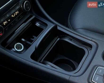 Білий Мерседес ГЛА-Клас, об'ємом двигуна 1.99 л та пробігом 149 тис. км за 18000 $, фото 50 на Automoto.ua