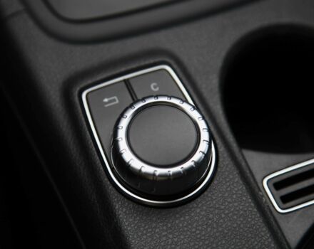 Білий Мерседес ГЛА-Клас, об'ємом двигуна 2 л та пробігом 102 тис. км за 19500 $, фото 18 на Automoto.ua