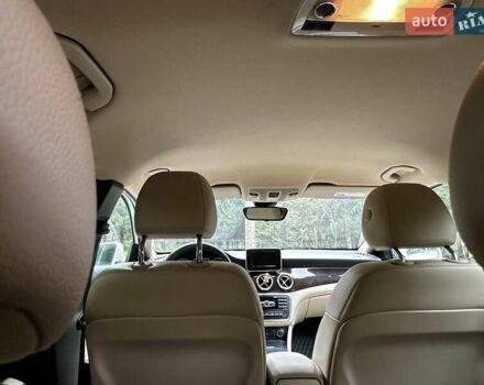 Белый Мерседес ГЛА-Класс, объемом двигателя 1.99 л и пробегом 150 тыс. км за 16600 $, фото 26 на Automoto.ua