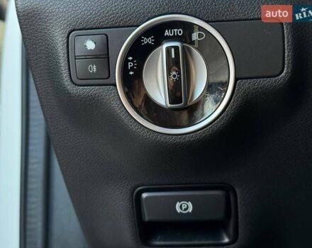 Білий Мерседес ГЛА-Клас, об'ємом двигуна 1.99 л та пробігом 149 тис. км за 18000 $, фото 37 на Automoto.ua