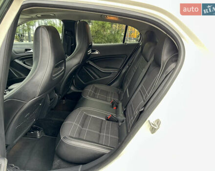 Белый Мерседес ГЛА-Класс, объемом двигателя 2.2 л и пробегом 343 тыс. км за 16250 $, фото 24 на Automoto.ua