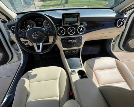 Білий Мерседес ГЛА-Клас, об'ємом двигуна 2 л та пробігом 71 тис. км за 9500 $, фото 9 на Automoto.ua