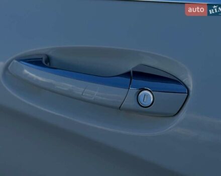 Білий Мерседес ГЛА-Клас, об'ємом двигуна 1.99 л та пробігом 149 тис. км за 18000 $, фото 8 на Automoto.ua