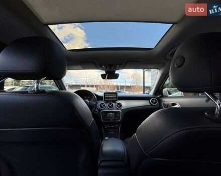 Білий Мерседес ГЛА-Клас, об'ємом двигуна 1.99 л та пробігом 149 тис. км за 18000 $, фото 88 на Automoto.ua