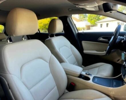 Белый Мерседес ГЛА-Класс, объемом двигателя 2 л и пробегом 71 тыс. км за 5400 $, фото 8 на Automoto.ua