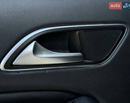 Білий Мерседес ГЛА-Клас, об'ємом двигуна 1.99 л та пробігом 149 тис. км за 18000 $, фото 56 на Automoto.ua