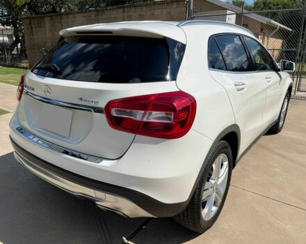 Білий Мерседес ГЛА-Клас, об'ємом двигуна 2 л та пробігом 71 тис. км за 9500 $, фото 4 на Automoto.ua