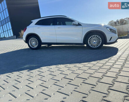 Білий Мерседес ГЛА-Клас, об'ємом двигуна 1.6 л та пробігом 111 тис. км за 18599 $, фото 5 на Automoto.ua