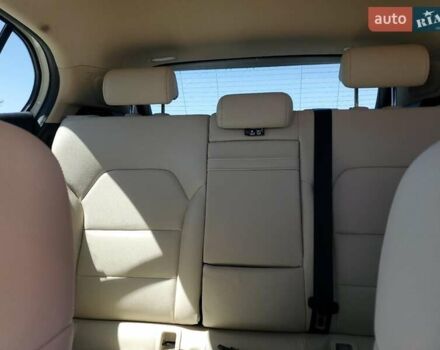 Белый Мерседес ГЛА-Класс, объемом двигателя 1.99 л и пробегом 25 тыс. км за 3000 $, фото 9 на Automoto.ua