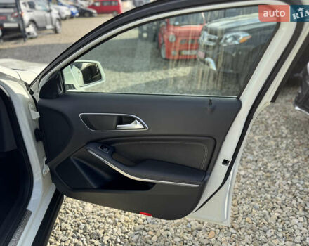 Білий Мерседес ГЛА-Клас, об'ємом двигуна 1.46 л та пробігом 46 тис. км за 21999 $, фото 24 на Automoto.ua