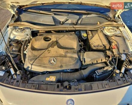 Белый Мерседес ГЛА-Класс, объемом двигателя 1.99 л и пробегом 170 тыс. км за 4500 $, фото 10 на Automoto.ua