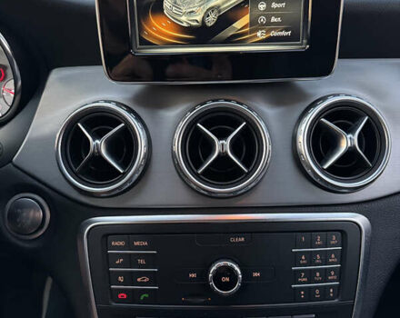 Белый Мерседес ГЛА-Класс, объемом двигателя 1.46 л и пробегом 324 тыс. км за 16700 $, фото 13 на Automoto.ua