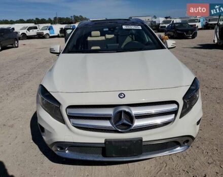 Белый Мерседес ГЛА-Класс, объемом двигателя 1.99 л и пробегом 60 тыс. км за 3000 $, фото 4 на Automoto.ua