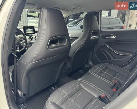 Белый Мерседес ГЛА-Класс, объемом двигателя 2.14 л и пробегом 251 тыс. км за 20500 $, фото 52 на Automoto.ua