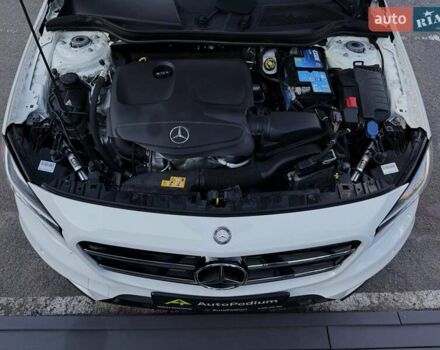 Белый Мерседес ГЛА-Класс, объемом двигателя 1.99 л и пробегом 102 тыс. км за 17700 $, фото 24 на Automoto.ua