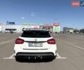 Белый Мерседес ГЛА-Класс, объемом двигателя 1.99 л и пробегом 139 тыс. км за 29999 $, фото 6 на Automoto.ua