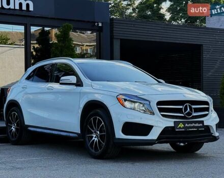 Белый Мерседес ГЛА-Класс, объемом двигателя 1.99 л и пробегом 102 тыс. км за 17299 $, фото 3 на Automoto.ua