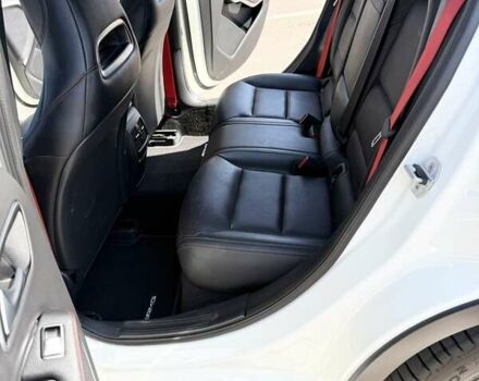 Белый Мерседес ГЛА-Класс, объемом двигателя 1.99 л и пробегом 139 тыс. км за 29999 $, фото 17 на Automoto.ua