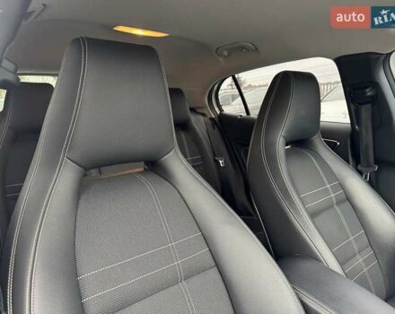 Белый Мерседес ГЛА-Класс, объемом двигателя 2.14 л и пробегом 251 тыс. км за 20500 $, фото 8 на Automoto.ua