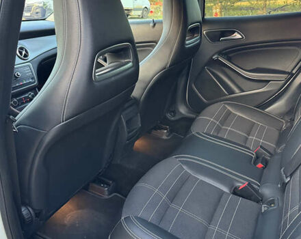 Белый Мерседес ГЛА-Класс, объемом двигателя 1.46 л и пробегом 324 тыс. км за 16700 $, фото 15 на Automoto.ua