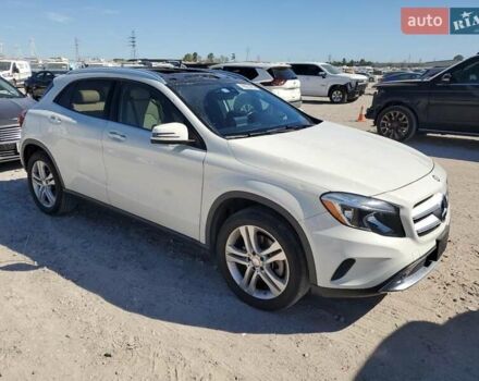 Белый Мерседес ГЛА-Класс, объемом двигателя 1.99 л и пробегом 60 тыс. км за 3000 $, фото 3 на Automoto.ua