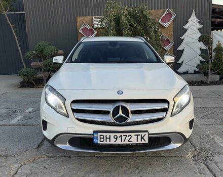 Белый Мерседес ГЛА-Класс, объемом двигателя 1.46 л и пробегом 324 тыс. км за 16700 $, фото 2 на Automoto.ua