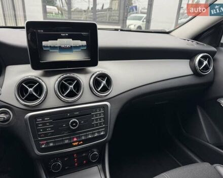 Белый Мерседес ГЛА-Класс, объемом двигателя 2.14 л и пробегом 251 тыс. км за 20500 $, фото 33 на Automoto.ua