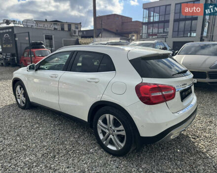 Білий Мерседес ГЛА-Клас, об'ємом двигуна 1.46 л та пробігом 46 тис. км за 21999 $, фото 5 на Automoto.ua