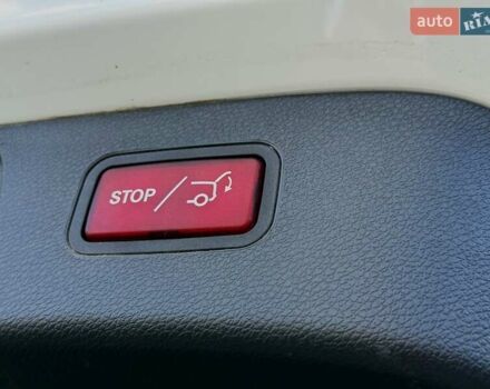 Белый Мерседес ГЛА-Класс, объемом двигателя 1.99 л и пробегом 102 тыс. км за 17700 $, фото 23 на Automoto.ua