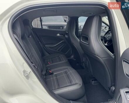 Белый Мерседес ГЛА-Класс, объемом двигателя 2.14 л и пробегом 251 тыс. км за 20500 $, фото 3 на Automoto.ua