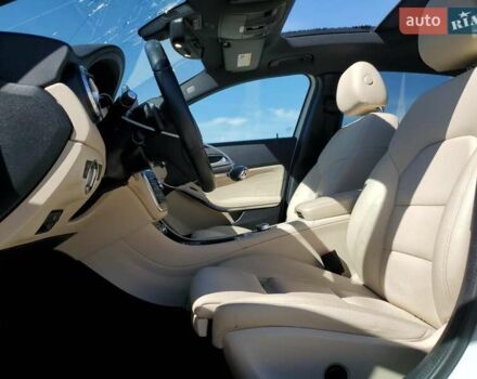 Белый Мерседес ГЛА-Класс, объемом двигателя 1.99 л и пробегом 60 тыс. км за 3000 $, фото 6 на Automoto.ua