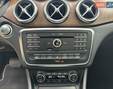 Белый Мерседес ГЛА-Класс, объемом двигателя 1.99 л и пробегом 145 тыс. км за 19500 $, фото 18 на Automoto.ua