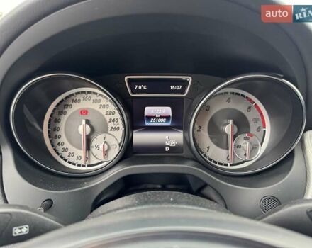 Белый Мерседес ГЛА-Класс, объемом двигателя 2.14 л и пробегом 251 тыс. км за 20500 $, фото 28 на Automoto.ua