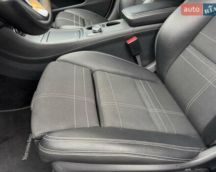 Белый Мерседес ГЛА-Класс, объемом двигателя 2.14 л и пробегом 251 тыс. км за 20500 $, фото 44 на Automoto.ua