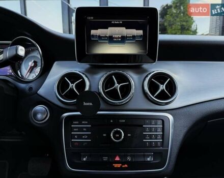 Белый Мерседес ГЛА-Класс, объемом двигателя 1.99 л и пробегом 102 тыс. км за 17700 $, фото 38 на Automoto.ua