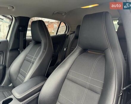 Белый Мерседес ГЛА-Класс, объемом двигателя 2.14 л и пробегом 251 тыс. км за 20500 $, фото 42 на Automoto.ua