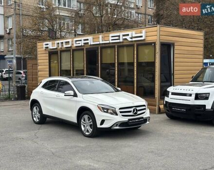 Белый Мерседес ГЛА-Класс, объемом двигателя 1.99 л и пробегом 145 тыс. км за 19500 $, фото 3 на Automoto.ua