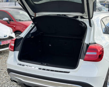 Білий Мерседес ГЛА-Клас, об'ємом двигуна 1.46 л та пробігом 46 тис. км за 21999 $, фото 20 на Automoto.ua