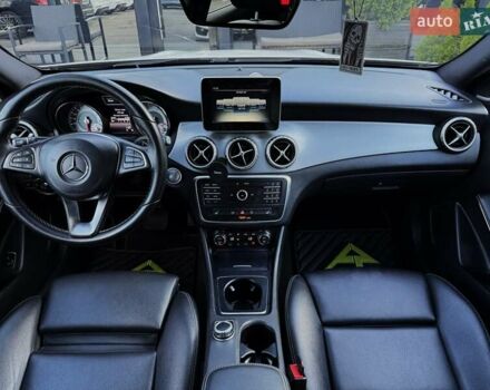 Белый Мерседес ГЛА-Класс, объемом двигателя 1.99 л и пробегом 102 тыс. км за 17299 $, фото 34 на Automoto.ua