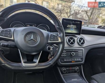 Белый Мерседес ГЛА-Класс, объемом двигателя 1.6 л и пробегом 87 тыс. км за 22500 $, фото 4 на Automoto.ua