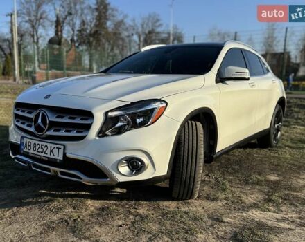 Белый Мерседес ГЛА-Класс, объемом двигателя 1.99 л и пробегом 153 тыс. км за 18500 $, фото 4 на Automoto.ua