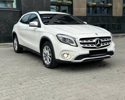 Белый Мерседес ГЛА-Класс, объемом двигателя 2.14 л и пробегом 99 тыс. км за 23900 $, фото 6 на Automoto.ua