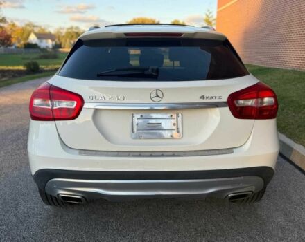 Білий Мерседес ГЛА-Клас, об'ємом двигуна 2 л та пробігом 69 тис. км за 17500 $, фото 4 на Automoto.ua